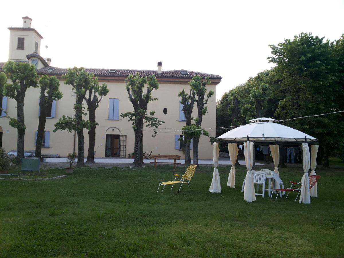 La Torre Di Longara Bed & Breakfast Calderara di Reno Dış mekan fotoğraf