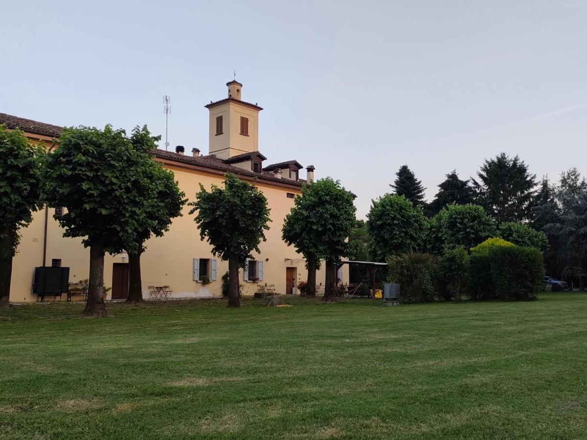 La Torre Di Longara Bed & Breakfast Calderara di Reno Dış mekan fotoğraf
