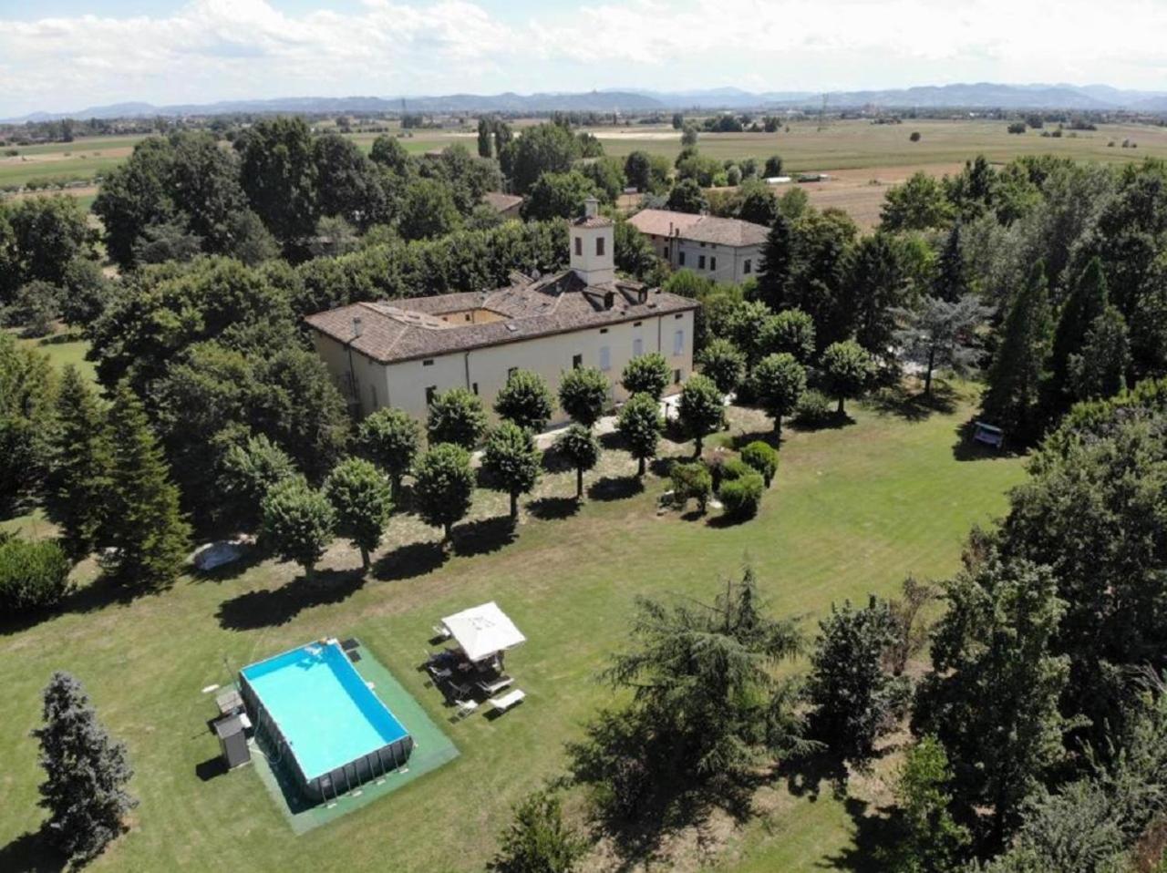 La Torre Di Longara Bed & Breakfast Calderara di Reno Dış mekan fotoğraf